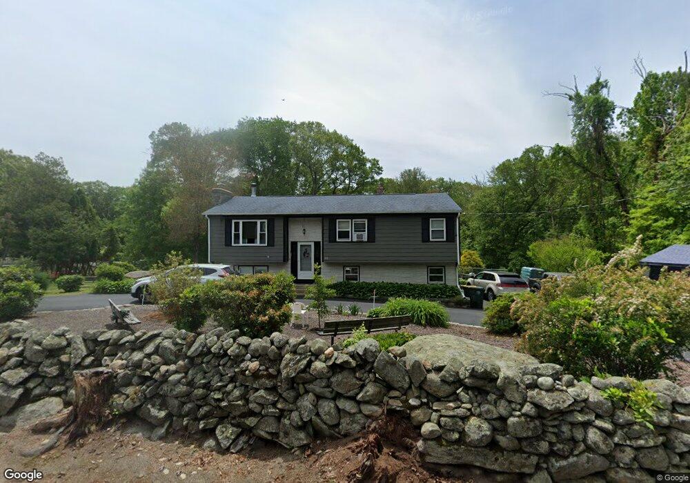 112 Burlingame Rd, Smithfield, RI 02917 - photo 1