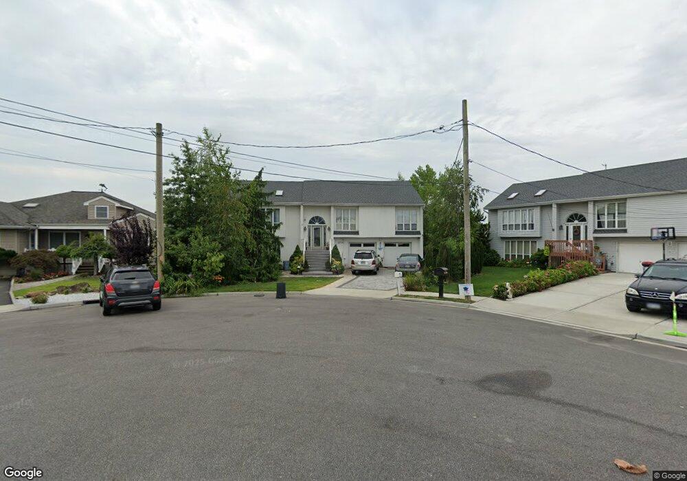 2736 Beaver Turn, Seaford, NY 11783 - photo 1