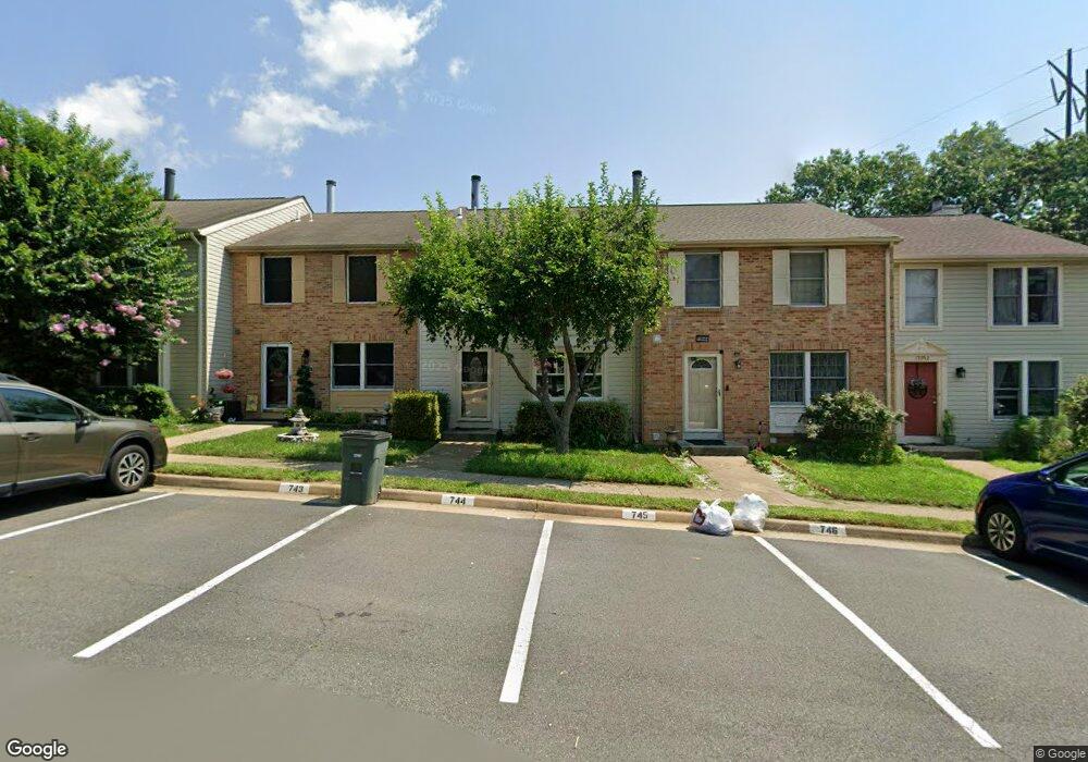 13948 Middle Creek Place, Centreville, VA 20121 - photo 1