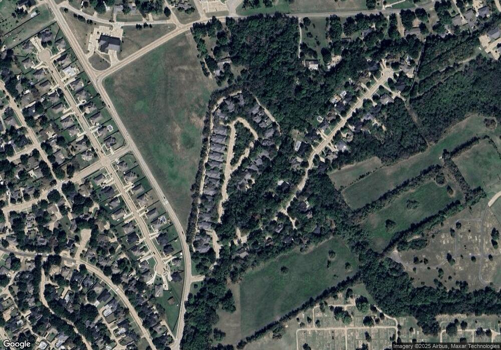 912 Oak Creek Ct, Ennis, TX 75119 - photo 1