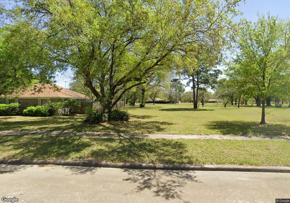 8007 Wood Canyon Dr unit 1, Houston, TX 77040 - photo 1