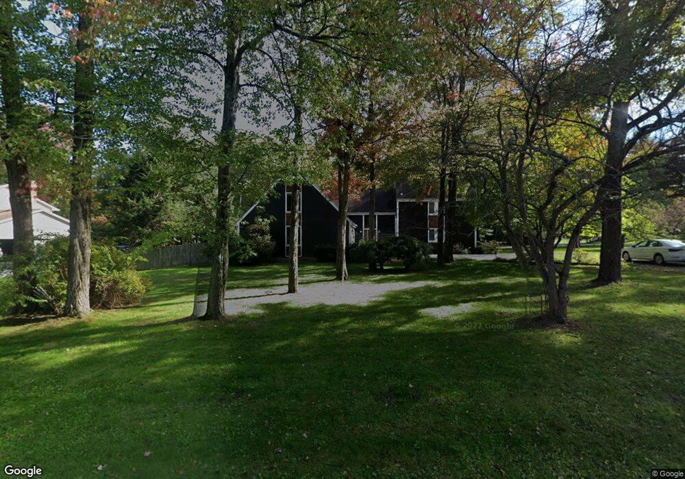 948 Avon Crest Blvd, Schenectady, NY 12309 - photo 1