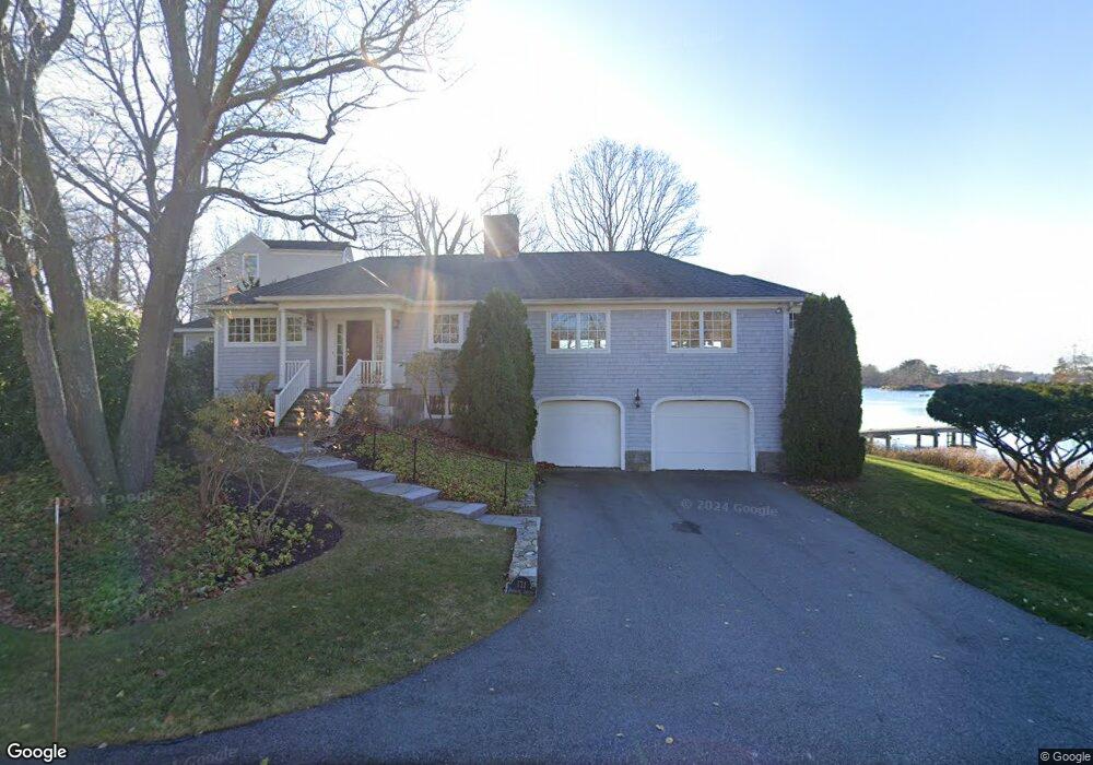 131 Davidson St, New Castle, NH 03854 - photo 1