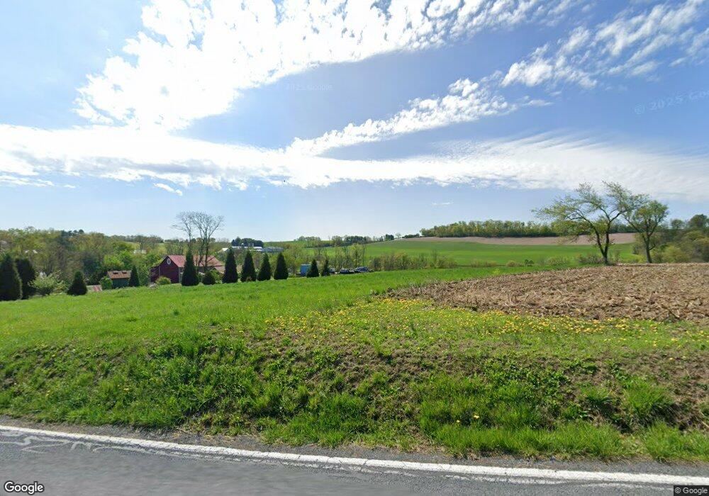 823 Laurel Rd, Hamburg, PA 19526 - photo 1