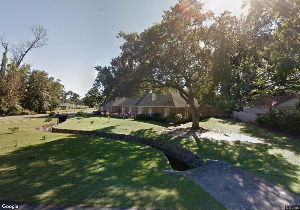 1201 W Fourth Ave, Picayune, MS 39466 - photo 1