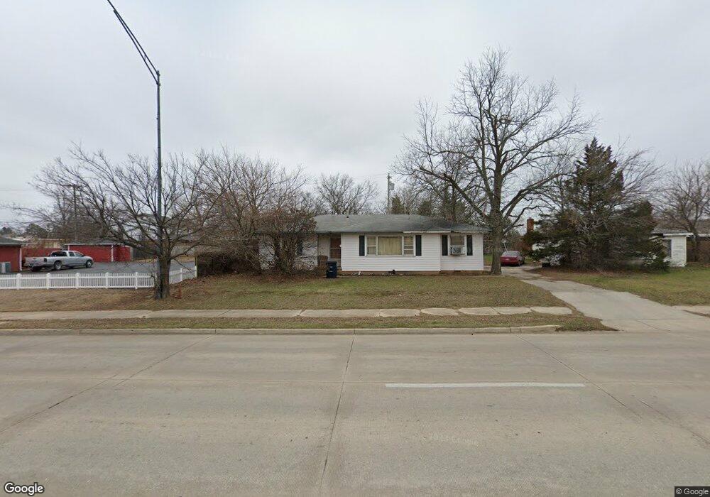 115 E Macarthur St, Shawnee, OK 74804 - photo 1