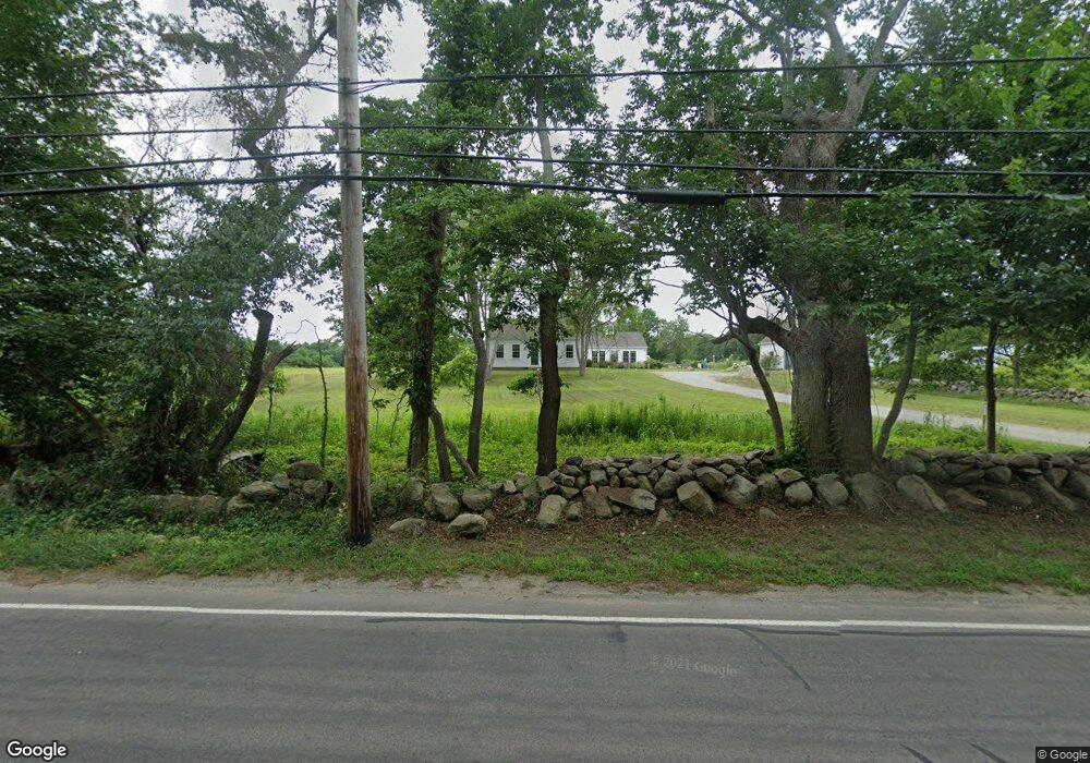 318 Chase Rd, North Dartmouth, MA 02747 - photo 1