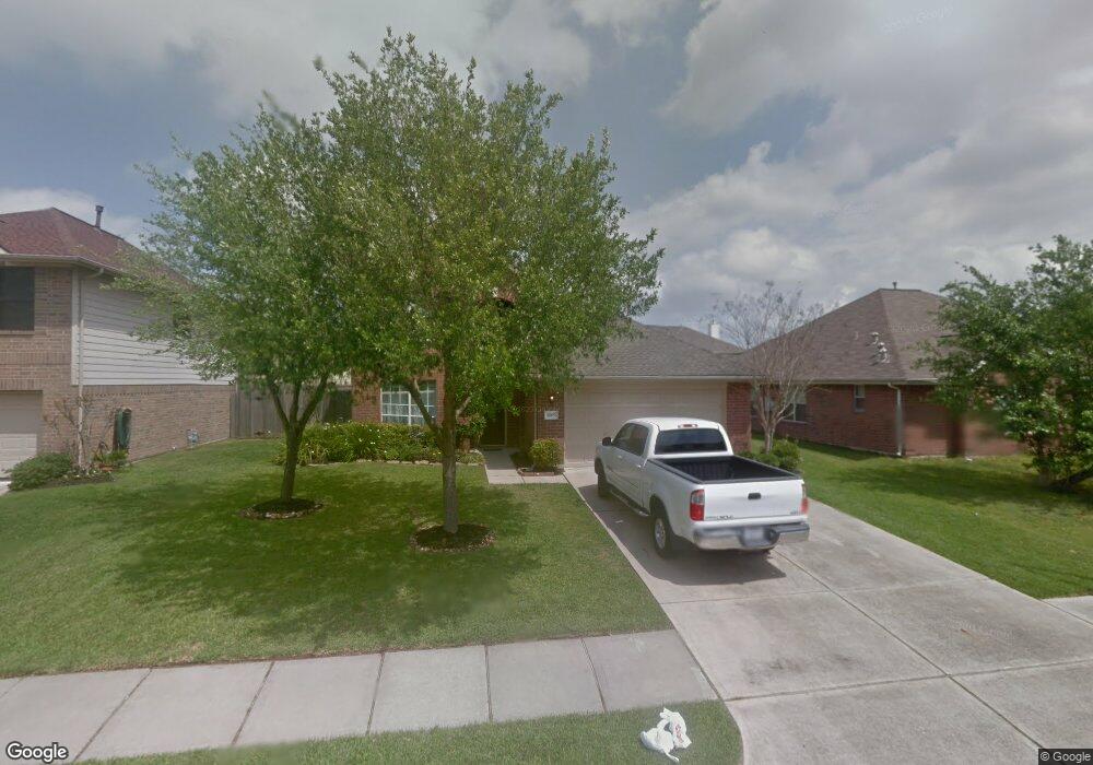 5009 Big Spring Dr, Pearland, TX 77584 - photo 1