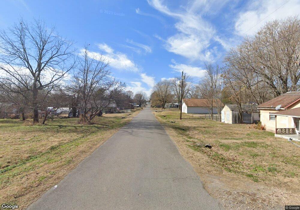 333 E Cherokee St, Westville, OK 74965 - photo 1