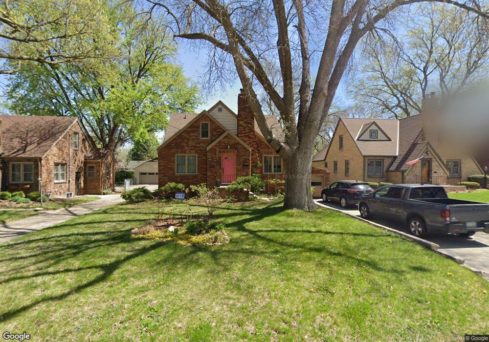 2725 46th St, Des Moines, IA 50310 - photo 1