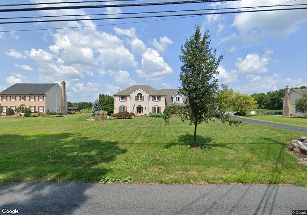 820 Newlins Rd E, Easton, PA 18040 - photo 1