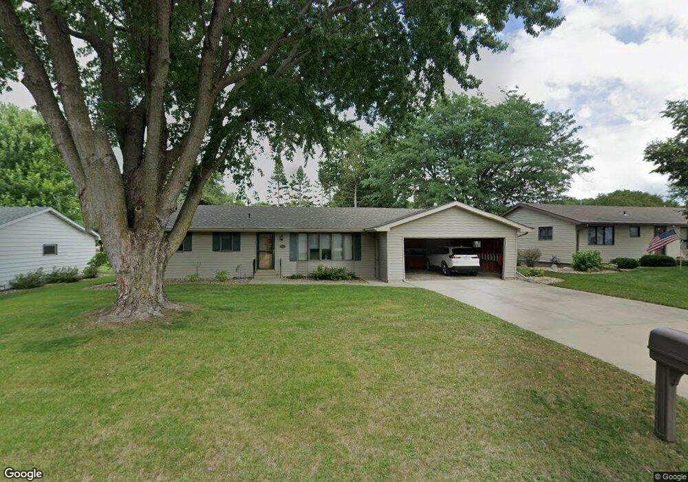 1103 Skylark Ln, Albert Lea, MN 56007 - photo 1