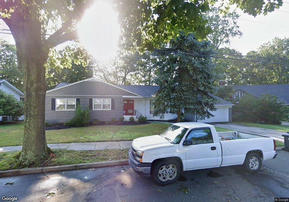 170 Stevenson Rd, New Haven, CT 06515 - photo 1