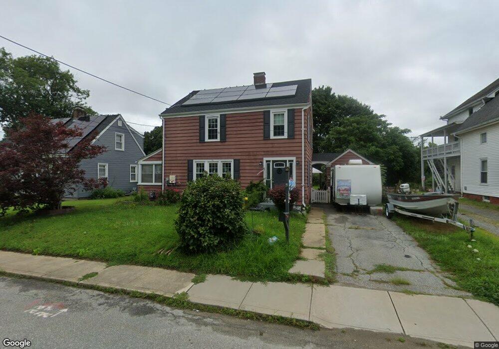 62 Hutchins St, Danielson, CT 06239 - photo 1