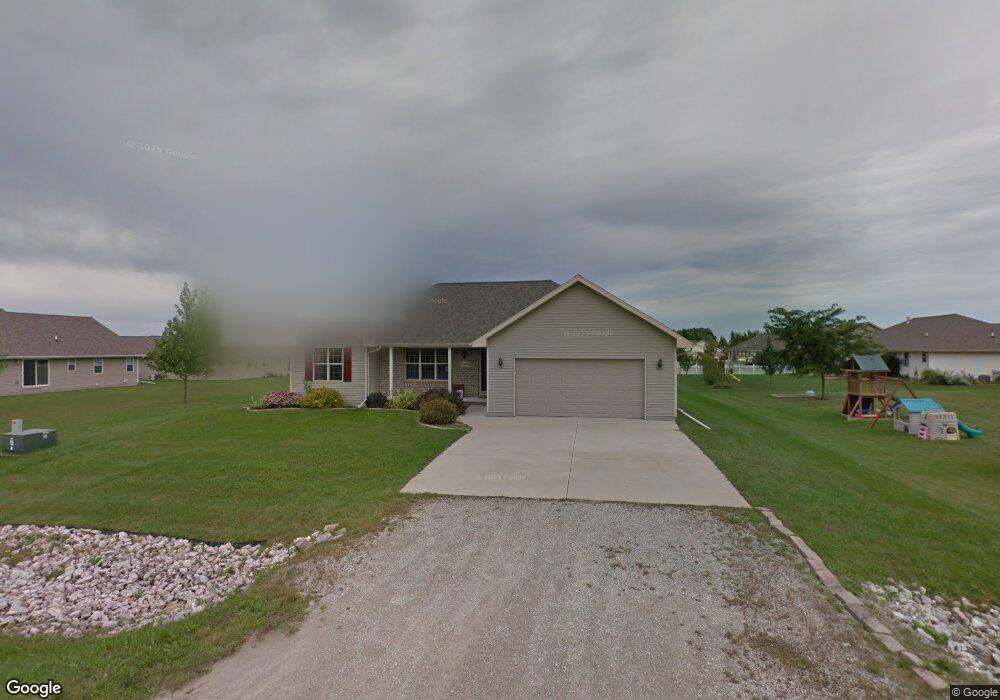 2369 Oak Ridge Cir, de Pere, WI 54115 - photo 1