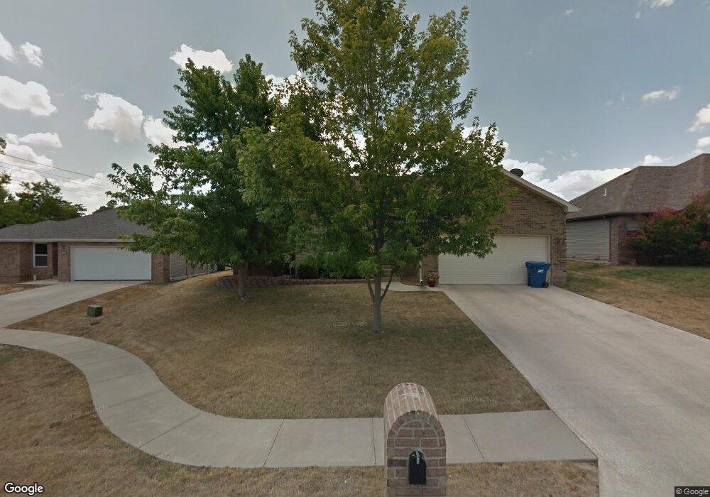 976 Bates Dr, Nixa, MO 65714 - photo 1