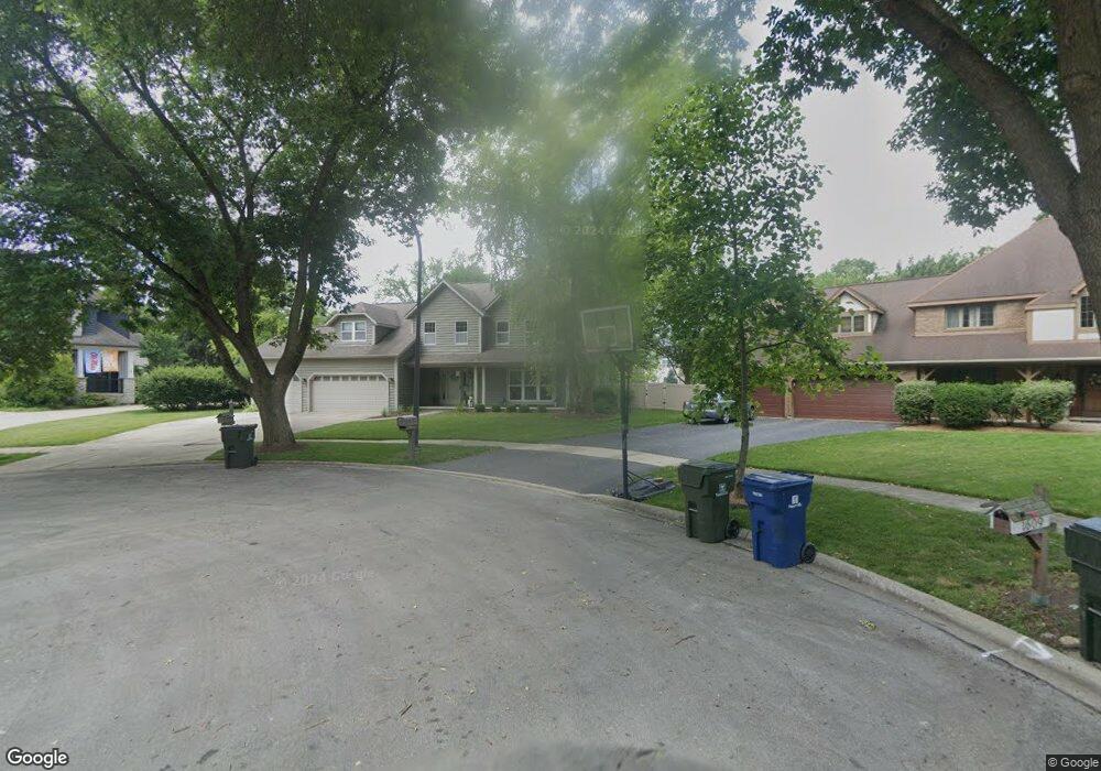 1617 Hedg Ct, Naperville, IL 60565 - photo 1