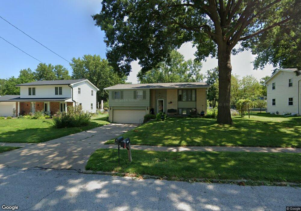 1125 33rd St, West Des Moines, IA 50266 - photo 1