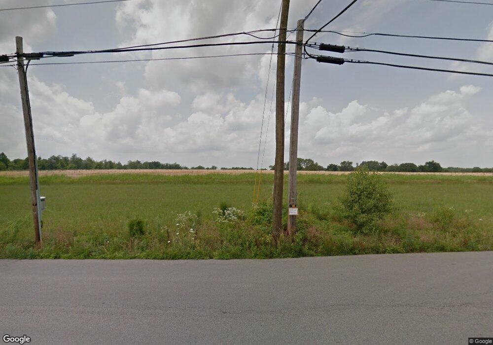 8 Helm Ln, Mount Washington, KY 40047 - photo 1