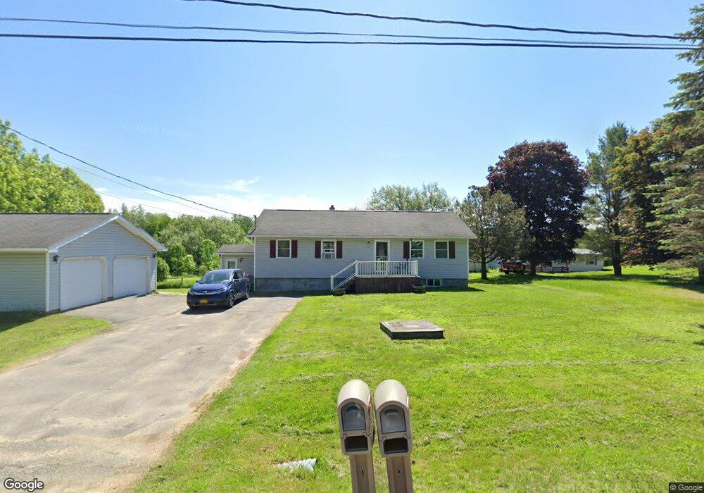 17 Meadow St, Massena, NY 13662 - photo 1