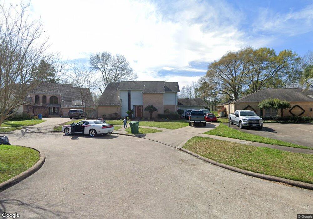 7711 Brush Wood Dr, Houston, TX 77088 - photo 1