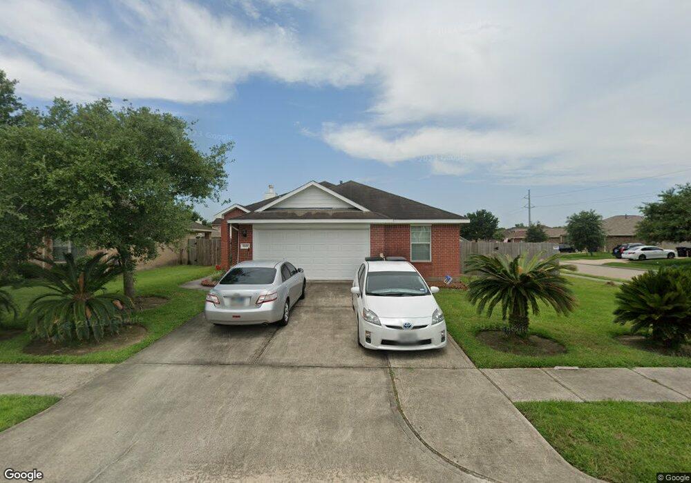5229 Mcgrath Dr, Alvin, TX 77511 - photo 1