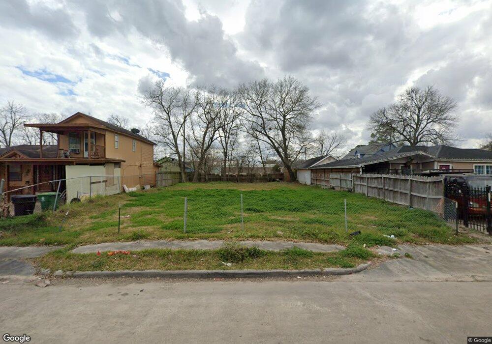 4620 Dewberry St, Houston, TX 77021 - photo 1