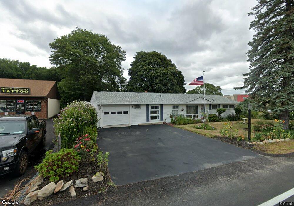 231 Lockwood St, West Warwick, RI 02893 - photo 1