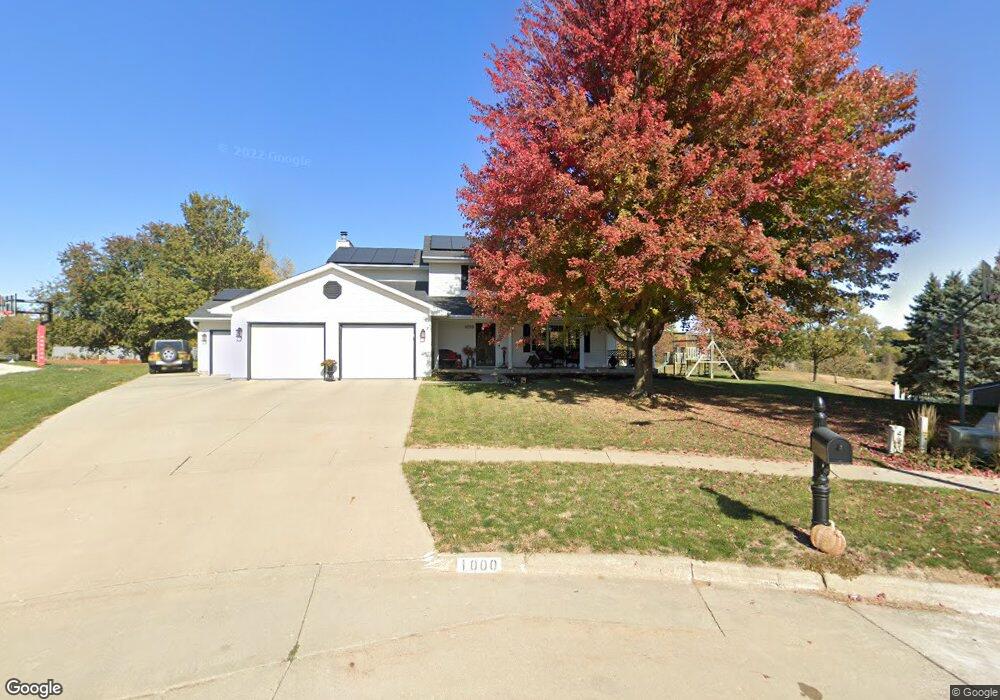 1000 E 17th St S, Newton, IA 50208 - photo 1