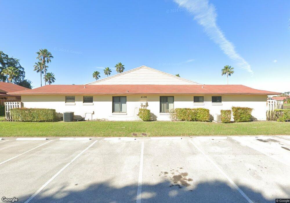 4328 Woodstock Dr unit D5410, West Palm Beach, FL 33409 - photo 1