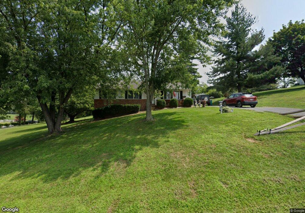 12825 Bunker Hill Rd, Union Bridge, MD 21791 - photo 1