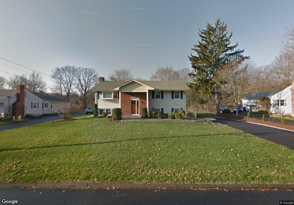 15 Pheasant Ln, Norwalk, CT 06854 - photo 1