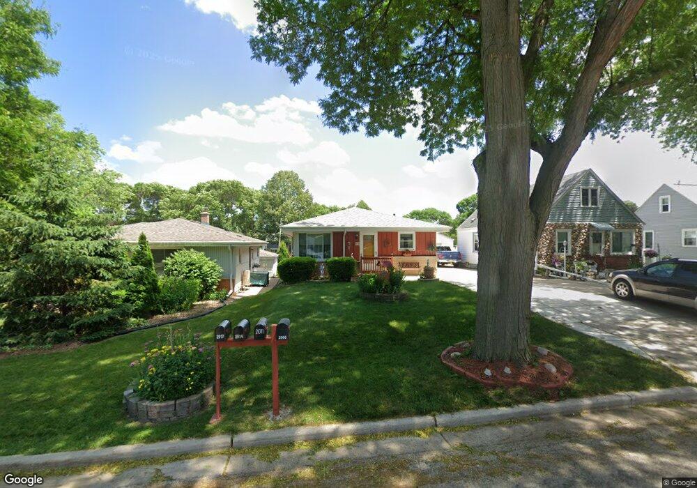 2014 N 118th St, Milwaukee, WI 53226 - photo 1