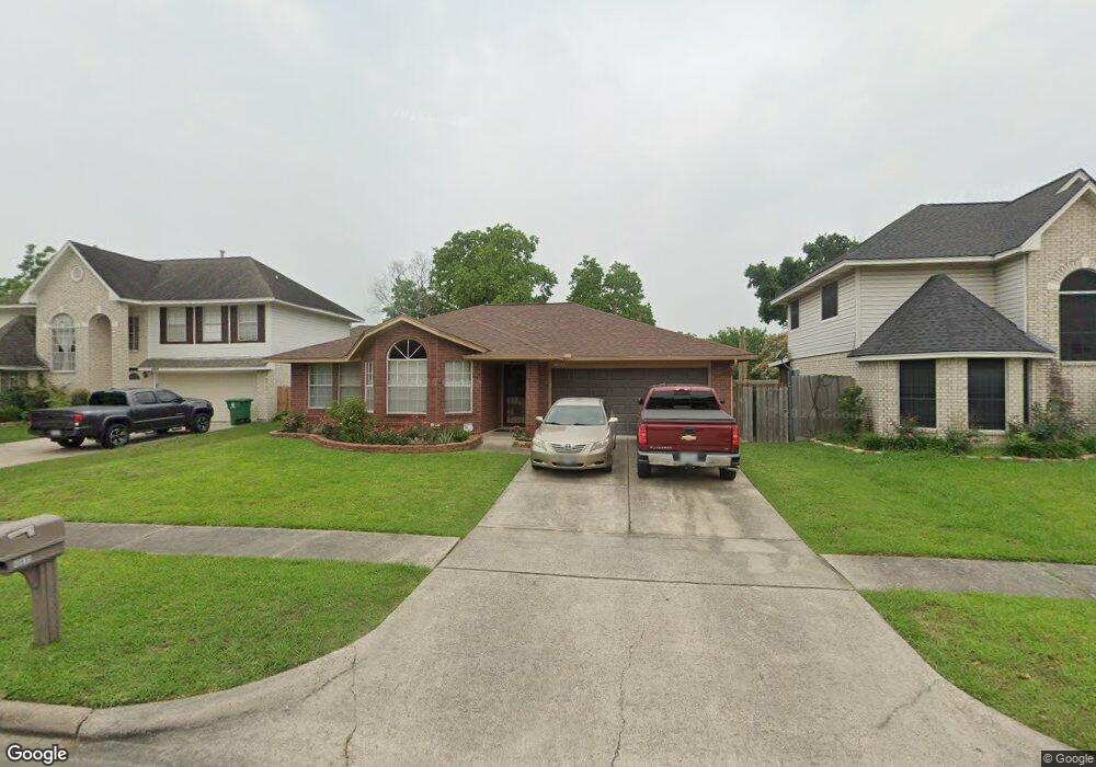 10830 Tower Bridge St, Houston, TX 77075 - photo 1