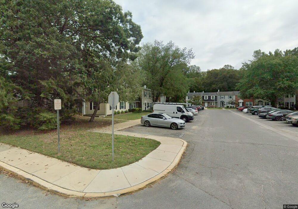 1707 Fillmore Ct, Crofton, MD 21114 - photo 1