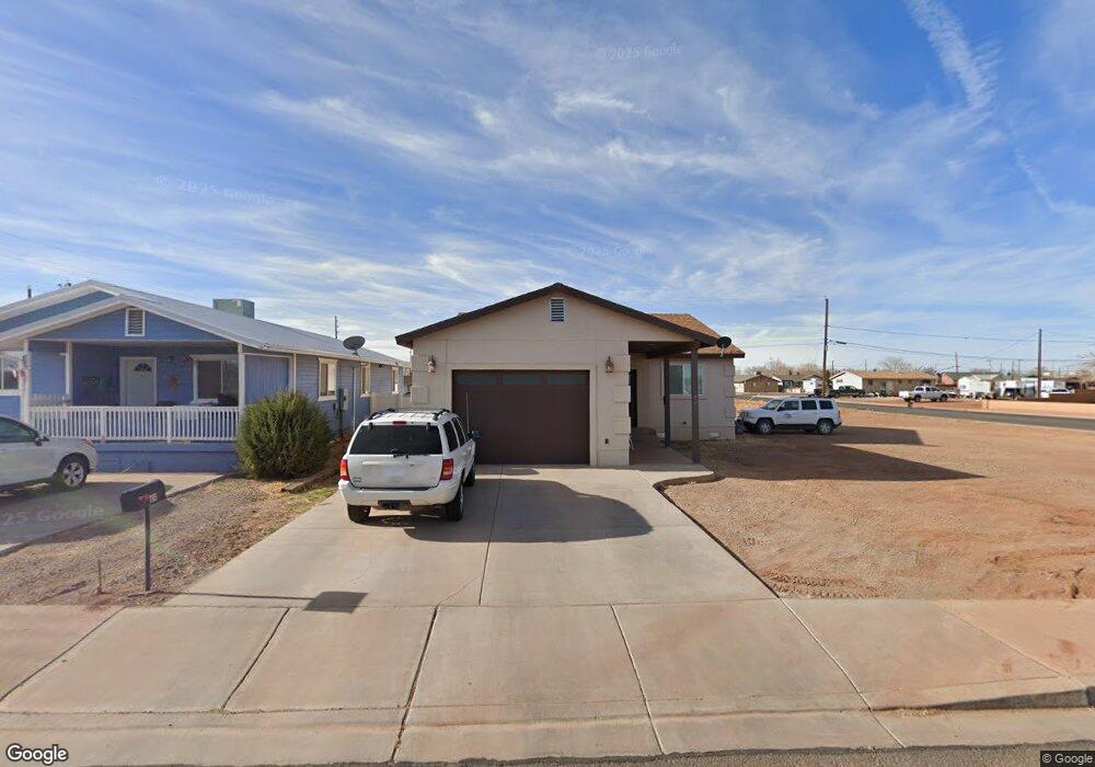 705 E Maple St, Winslow, AZ 86047 - photo 1