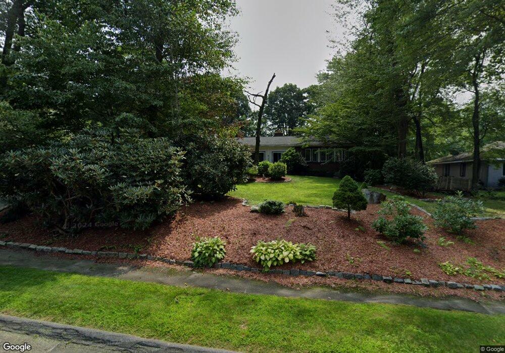 160 Pilgrim Dr, Holden, MA 01520 - photo 1