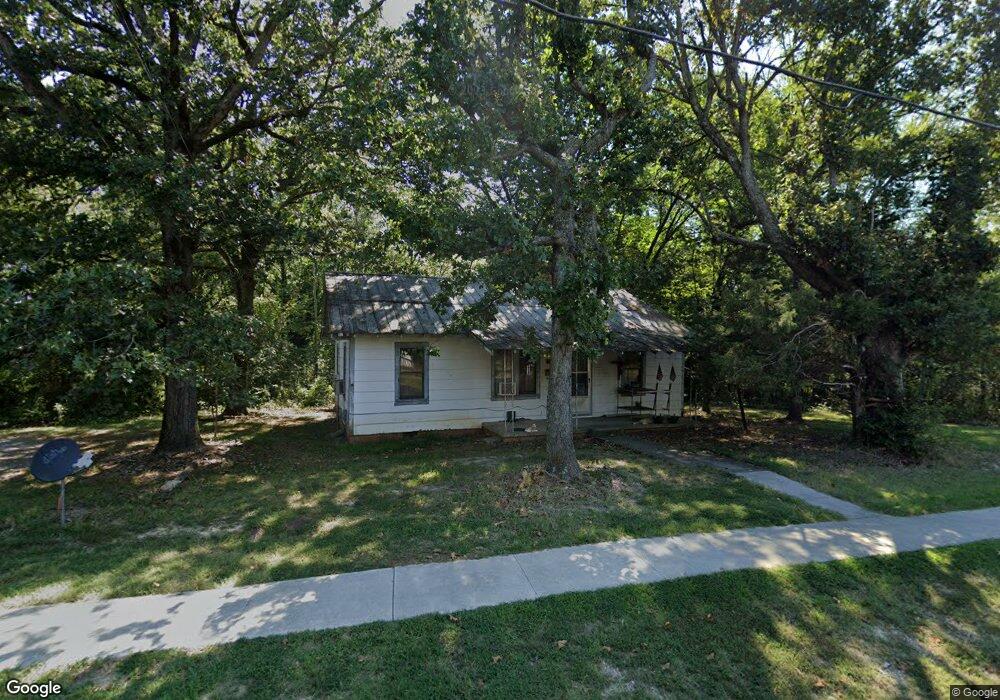 1218 Martin Luther King Junior Blvd, Siler City, NC 27344 - photo 1