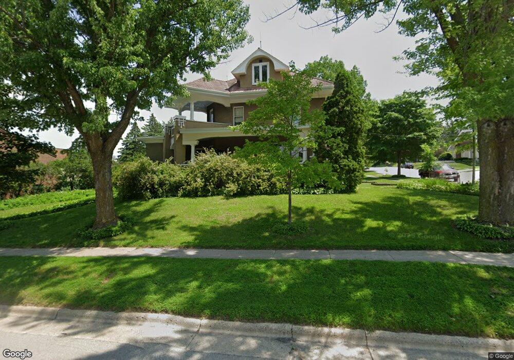 591 S Main St, Zumbrota, MN 55992 - photo 1