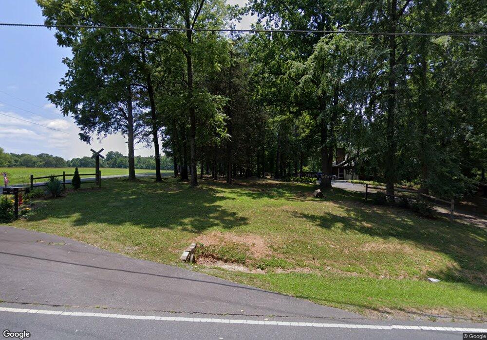 1415 Hopewell Friends Rd, Asheboro, NC 27205 - photo 1