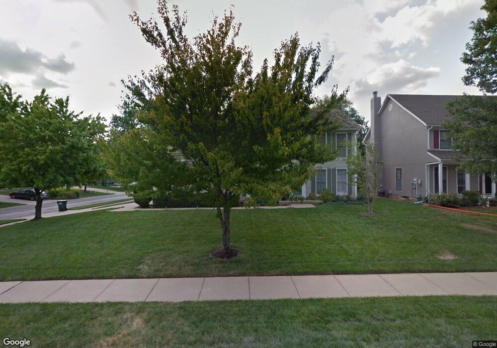 8214 Legler Rd, Lenexa, KS 66219 - photo 1