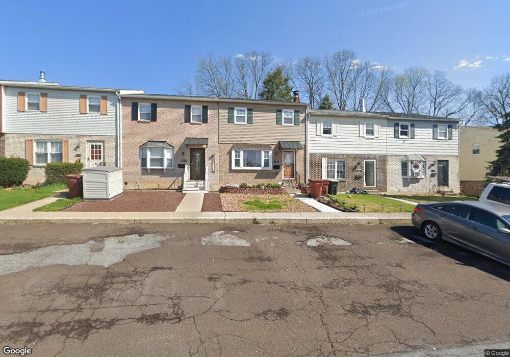 30 Madison Ln, Whitehall, PA 18052 - photo 1