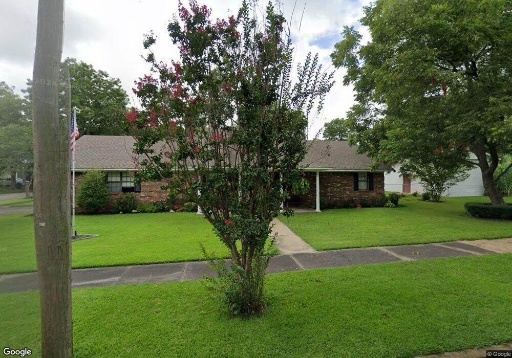 401 N 5th St, Hugo, OK 74743 - photo 1