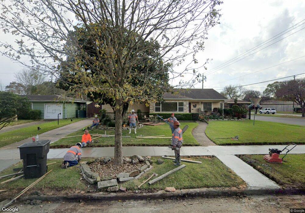 7602 Hereford St, Houston, TX 77087 - photo 1