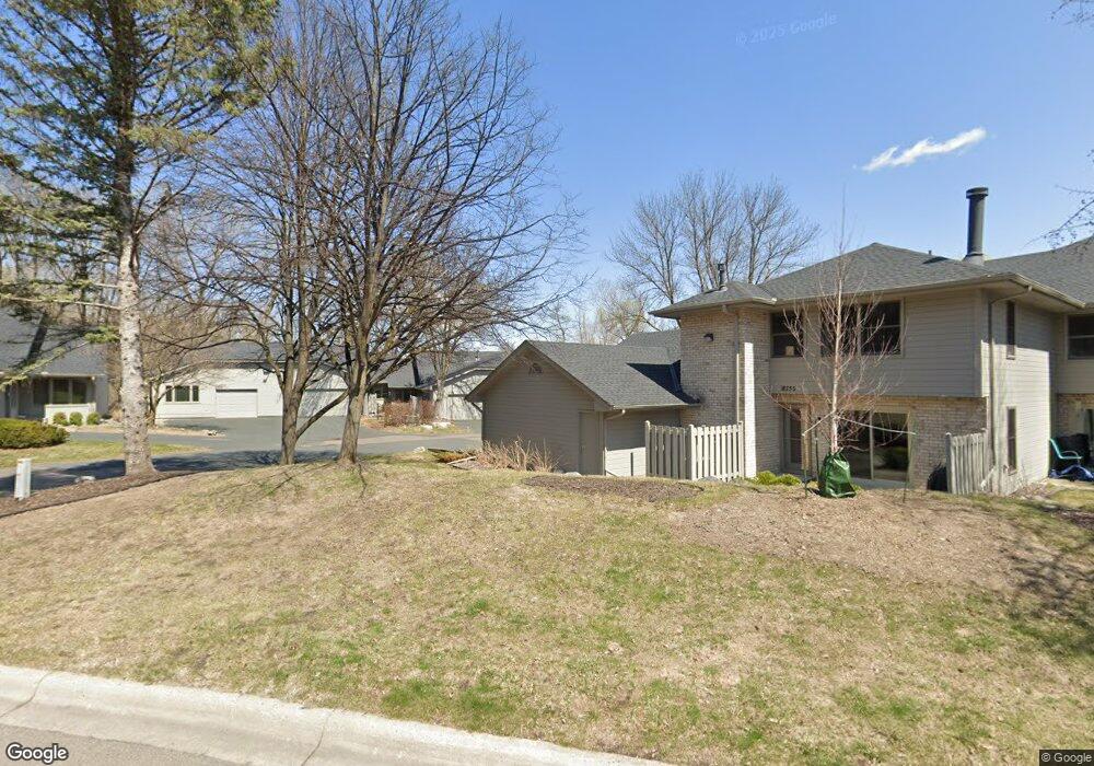 18742 Clear View Ln, Minnetonka, MN 55345 - photo 1