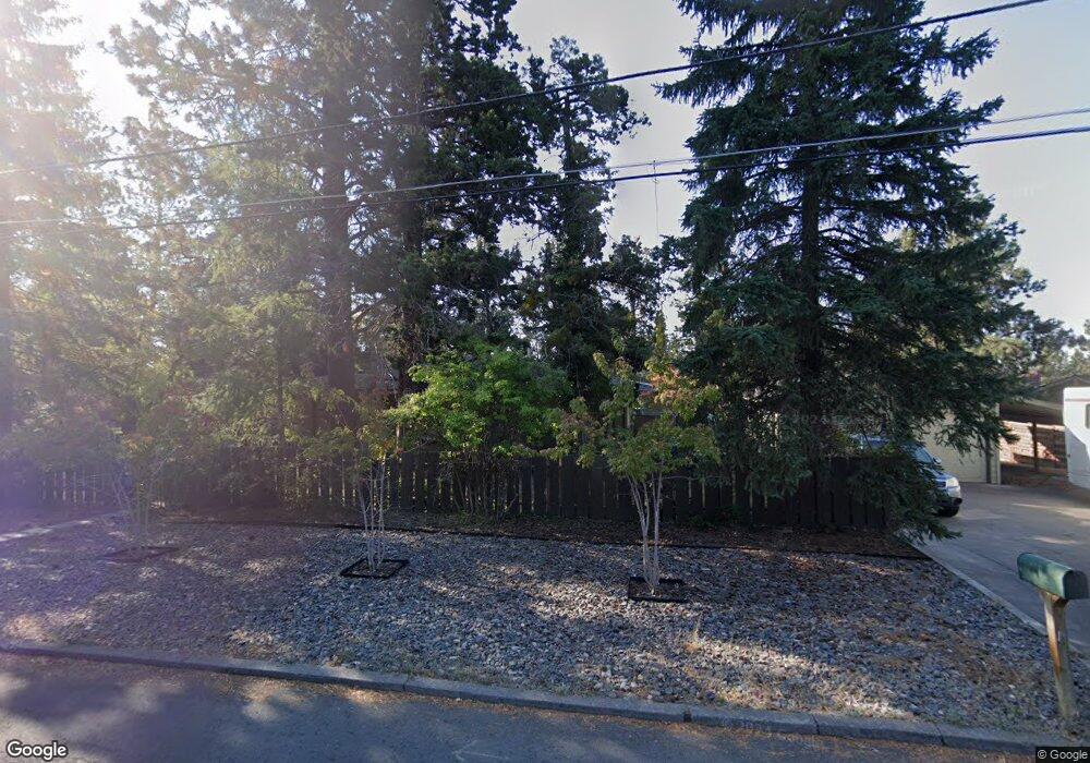 755 NW Trenton Ave, Bend, OR 97701 - photo 1