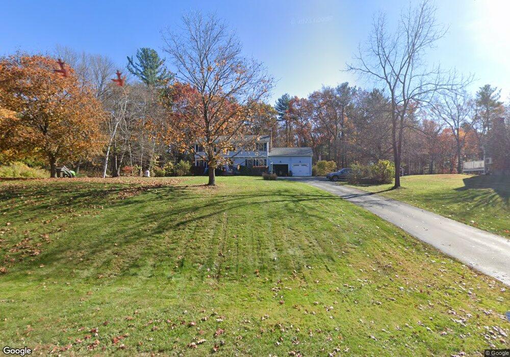 7 Grapevine Cir, Londonderry, NH 03053 - photo 1