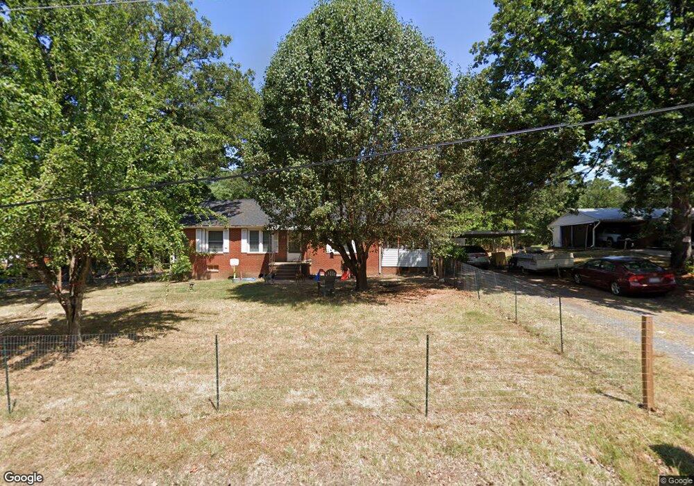 219 Cresent Dr, Asheboro, NC 27203 - photo 1