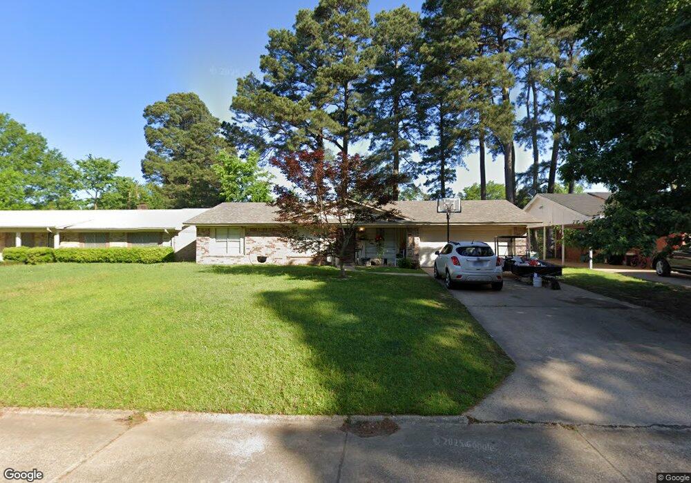 715 Diane Dr, Wake Village, TX 75501 - photo 1