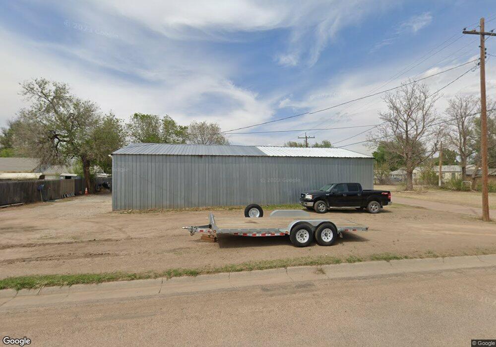 414 W 9th St, Hugoton, KS 67951 - photo 1